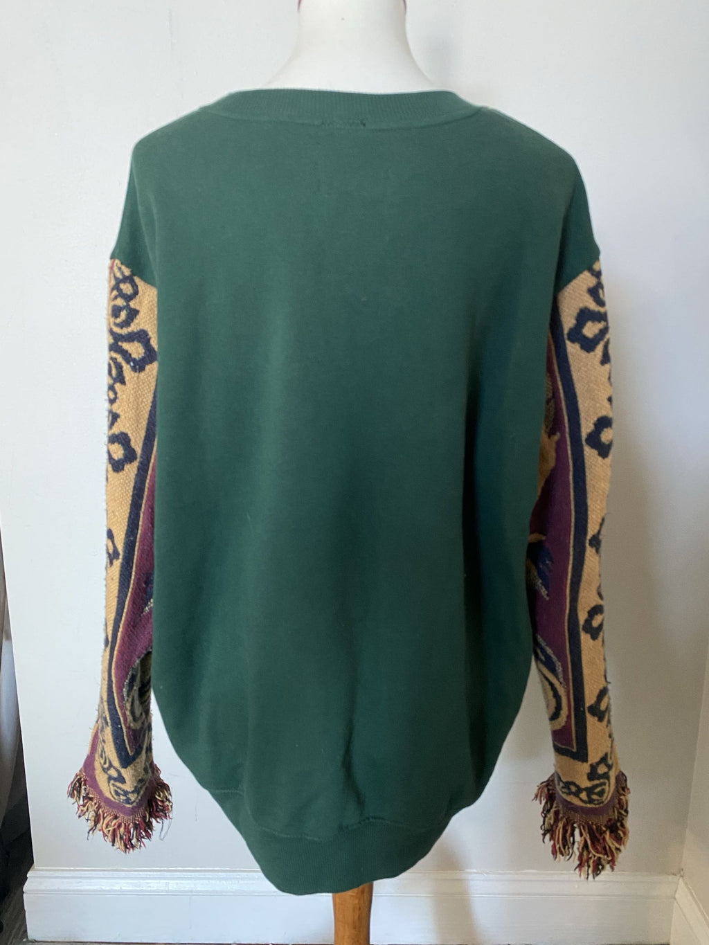 Soft Crewneck with Sunflower Blanket Arms